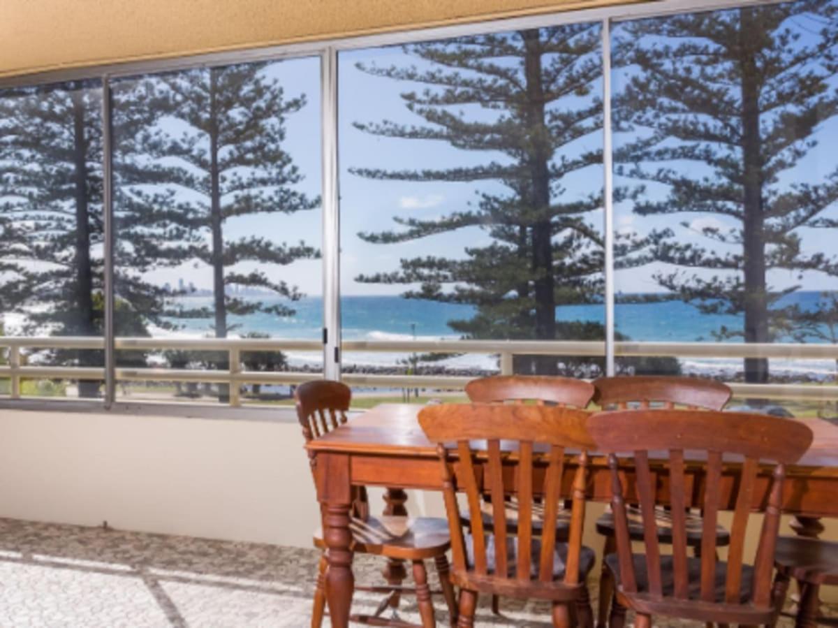 Goodwin Towers - Hosted By Burleigh Letting Apartment Gold Coast Luaran gambar
