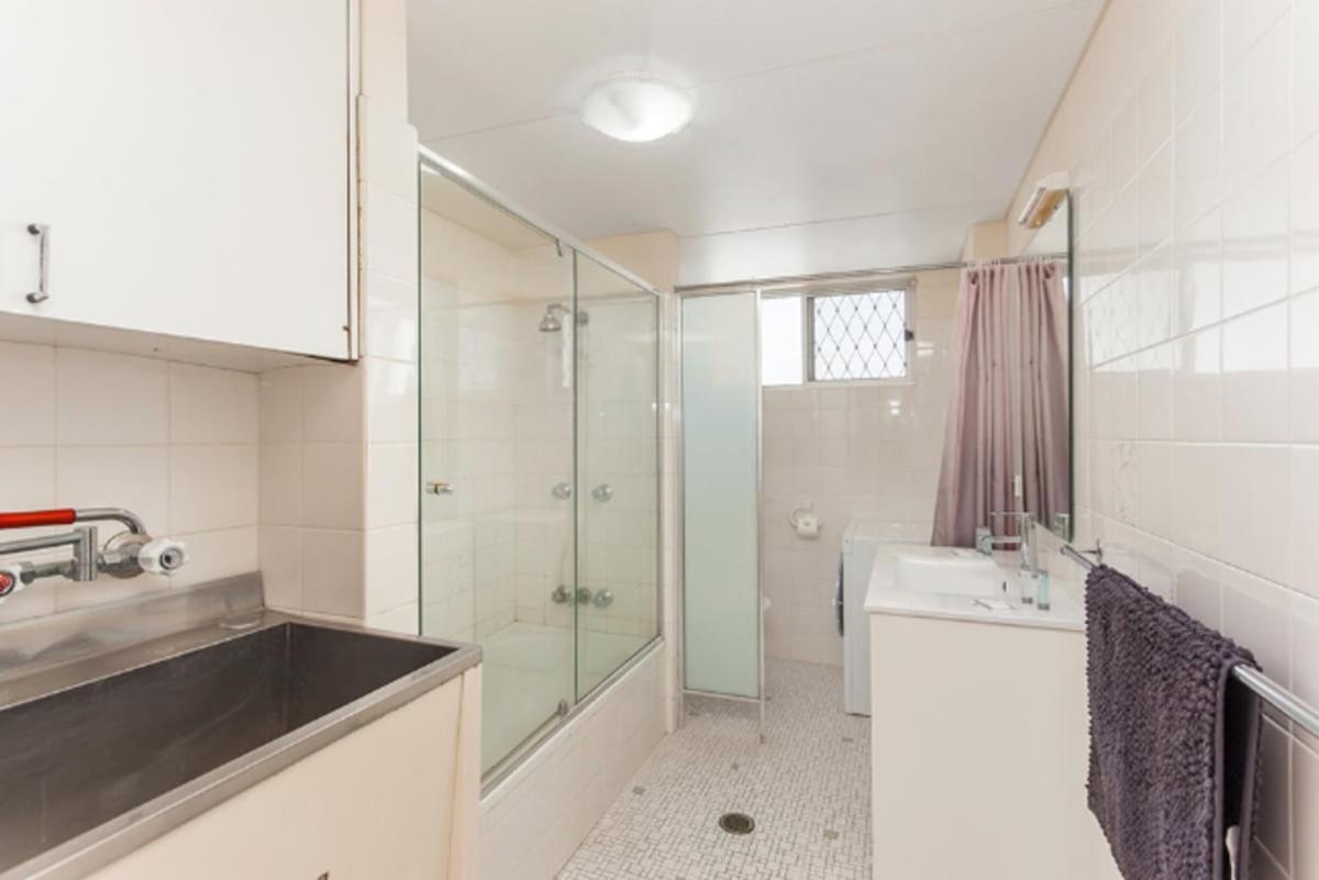 Goodwin Towers - Hosted By Burleigh Letting Apartment Gold Coast Luaran gambar