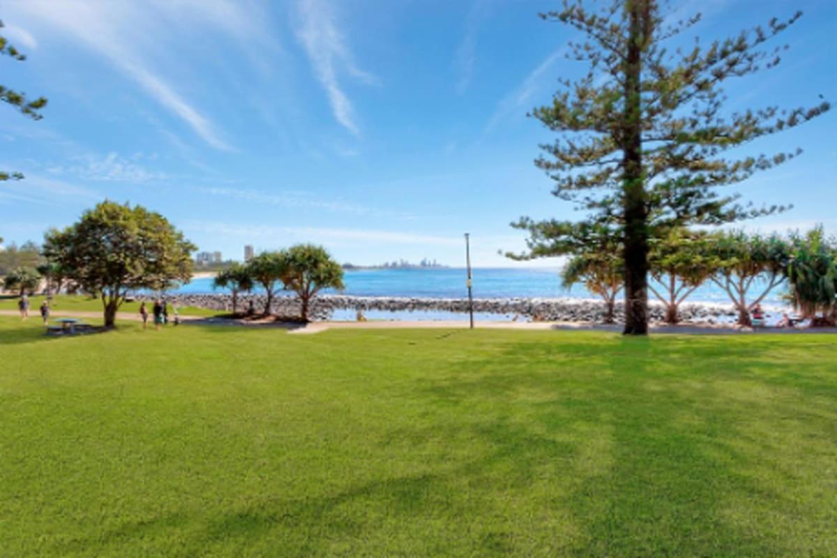 Goodwin Towers - Hosted By Burleigh Letting Apartment Gold Coast Luaran gambar