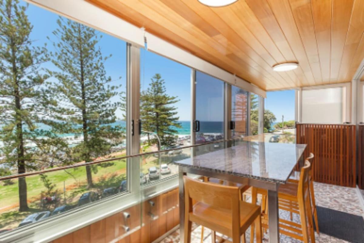 Goodwin Towers - Hosted By Burleigh Letting Apartment Gold Coast Luaran gambar